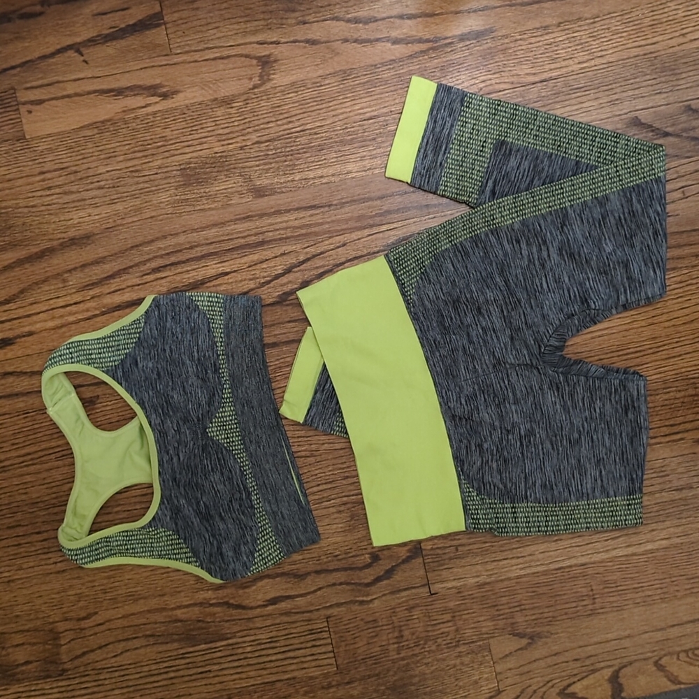 Sports bra & legging set